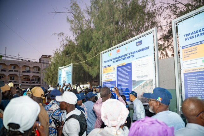 EN IMAGES CÉRÉMONIE DE LANCEMENT DES TRAVAUX ROUTIERS AUX PARCELLES ASSAINIES EN IMAGES CÉRÉMONIE DE LANCEMENT DES TRAVAUX ROUTIERS AUX PARCELLES ASSAINIES