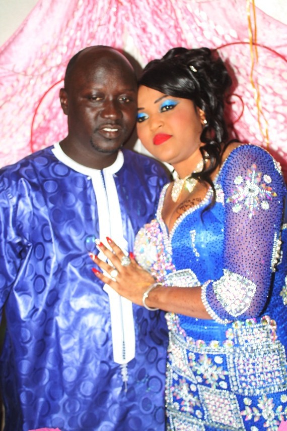Alima NDione de la Sen Tv en compagnie de son élu de coeur Mr Fall Alima NDione de la Sen Tv en compagnie de son élu de coeur Mr Fall