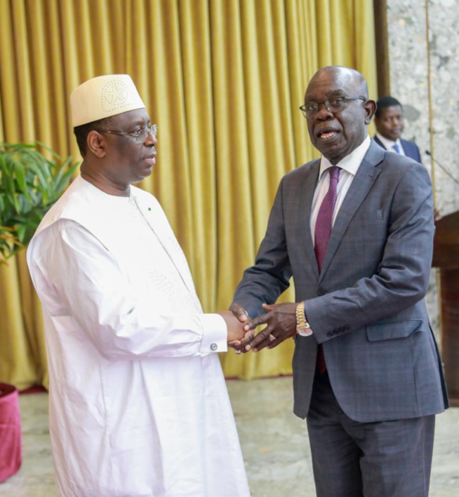 Réponse à la lettre ouverte de la honte du Front pour une élection incluse et transparente au Sénégal ( FIT) adressée à Emmanuelle Macron sur ses éloges pour Macky Sall Réponse à la lettre ouverte de la honte du Front pour une élection incluse et transparente au Sénégal ( FIT) adressée à Emmanuelle Macron sur ses éloges pour Macky Sall