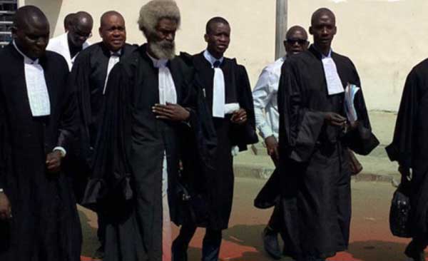 Cour Suprême: Les avocats d'Ousmane Sonko vont déposer un rabat d’arrêt Cour Suprême: Les avocats d'Ousmane Sonko vont déposer un rabat d’arrêt