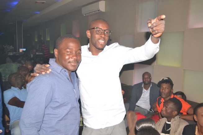 Pape Diouf signe son retour explosif au Baramundi.Regardez Pape Diouf signe son retour explosif au Baramundi.Regardez