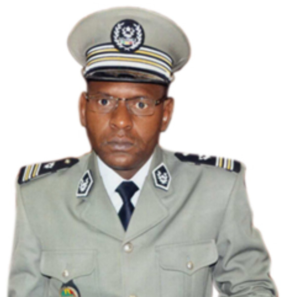 Corps d’excellence: L'inspecteur des douanes Malick Faye nommé IGE Corps d’excellence: L'inspecteur des douanes Malick Faye nommé IGE