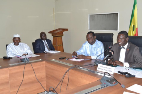 Macky Sall revitalise le Comiac et le confie à Cheikh Oumar Seck Macky Sall revitalise le Comiac et le confie à Cheikh Oumar Seck