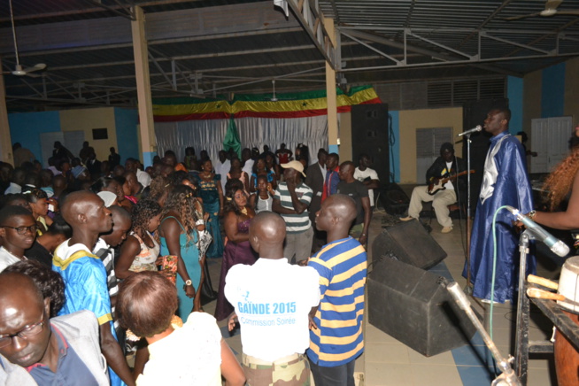 Les commandos de THIES à l'assaut du "Rakadiou" de Pape Diouf et la génération consciente.Regardez Les commandos de THIES à l'assaut du "Rakadiou" de Pape Diouf et la génération consciente.Regardez