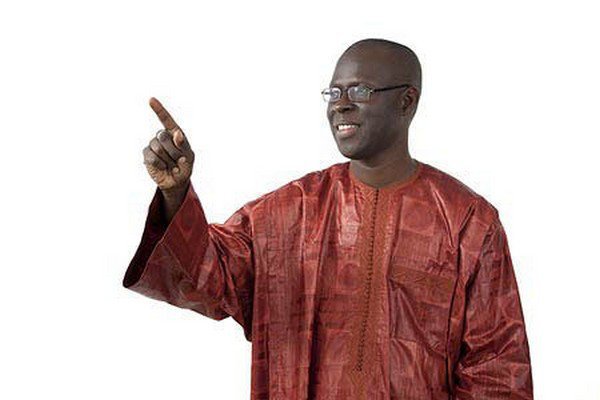 Cheikh Bamba Dièye « Seuls transhument les voleurs et les jouisseurs qui ne vivent que d’argent facile » Cheikh Bamba Dièye « Seuls transhument les voleurs et les jouisseurs qui ne vivent que d’argent facile »
