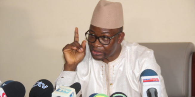 Suite à ses révélations: Me Moussa Diop conduit à la Sûreté urbaine Suite à ses révélations: Me Moussa Diop conduit à la Sûreté urbaine