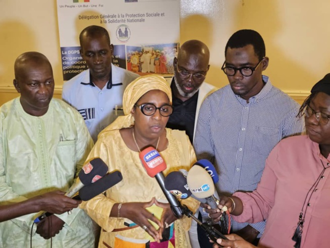 Bourses de sécurité familiale: La Délégation générale à la Protection sociale et à la Solidarité nationale, prépare activement la célébration de ses dix ans Bourses de sécurité familiale: La Délégation générale à la Protection sociale et à la Solidarité nationale, prépare activement la célébration de ses dix ans