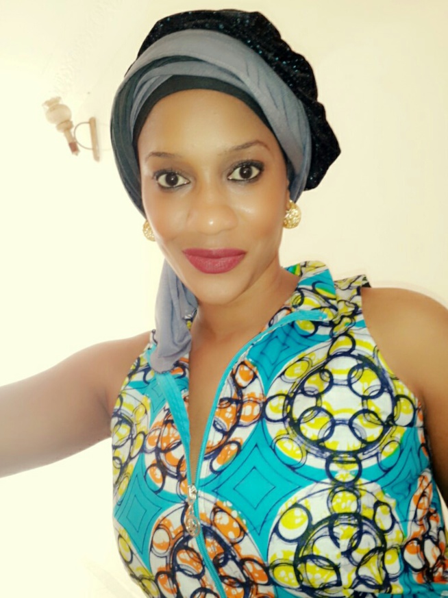 Le bonheur de Pape Diouf est à coté de cette belle et ravissante Bébé.