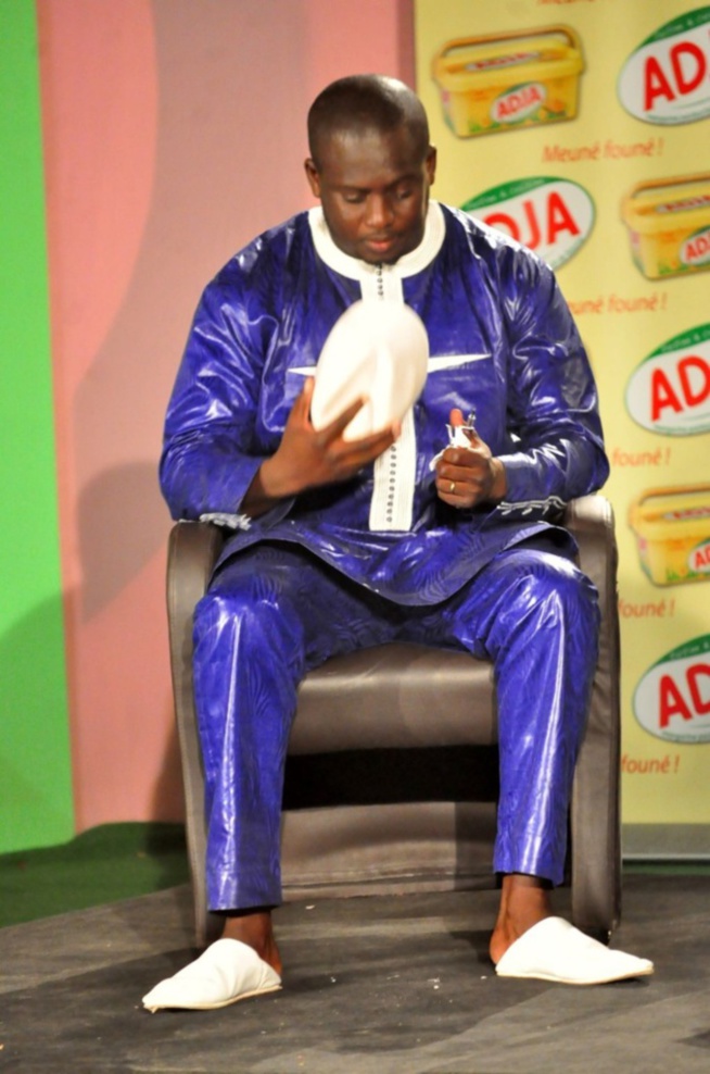 VIDEO: Aziz Ndiaye s'adresse aux patrons de presse après le licenciement des animatrices de SENTV : « Une TV qui veut diffuser mes combats devra... » VIDEO: Aziz Ndiaye s'adresse aux patrons de presse après le licenciement des animatrices de SENTV : « Une TV qui veut diffuser mes combats devra... »