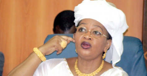 Les jeunes de l’Ujtl de Bambey rappellent à Wade le rôle joué par Aida Mbodj dans sa réélection en 2007 Les jeunes de l’Ujtl de Bambey rappellent à Wade le rôle joué par Aida Mbodj dans sa réélection en 2007