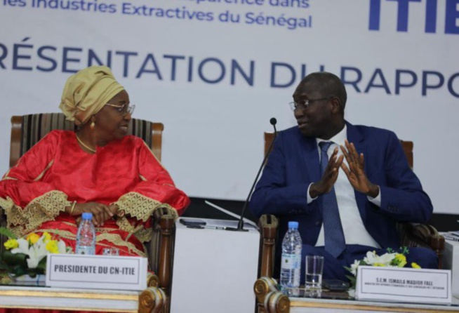 Lancement officiel du Rapport Itie 2022: L’intégralité du discours d’Ismaïla Madior Fall, Ministre des Affaires Etrangères et des Sénégalais de l’Extérieur Lancement officiel du Rapport Itie 2022: L’intégralité du discours d’Ismaïla Madior Fall, Ministre des Affaires Etrangères et des Sénégalais de l’Extérieur