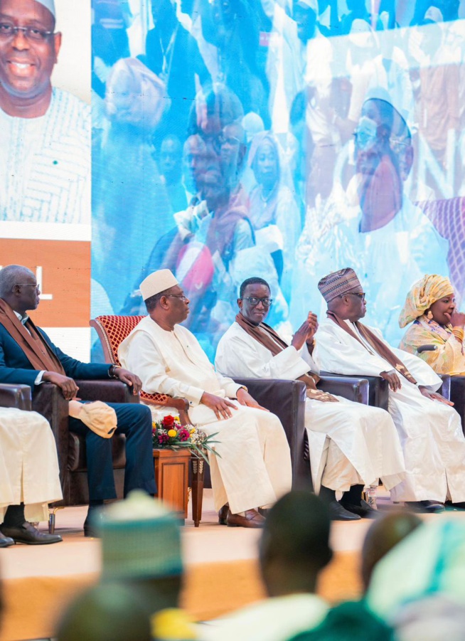 PHOTOS- Congrès d’investiture de l’Alliance pour la République Amadou Ba, candidat de la coalition Benno Bokk Yaakaar PHOTOS- Congrès d’investiture de l’Alliance pour la République Amadou Ba, candidat de la coalition Benno Bokk Yaakaar