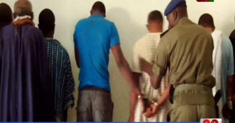 Keur Massar: Trois personnes (03) volent un chèque de 100 millions Keur Massar: Trois personnes (03) volent un chèque de 100 millions