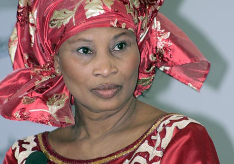 Envoi de soldats au Yémen : Me Aissata Tall Sall, hors d'elle, compte interpeller Mankeur Ndiaye et Augustin Tine Envoi de soldats au Yémen : Me Aissata Tall Sall, hors d'elle, compte interpeller Mankeur Ndiaye et Augustin Tine