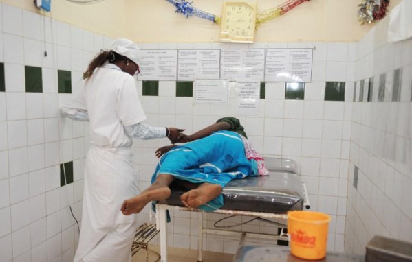 Diagnostic du personnel de santé au Sénégal : 2 sages-femmes pour 1000 grossesses Diagnostic du personnel de santé au Sénégal : 2 sages-femmes pour 1000 grossesses