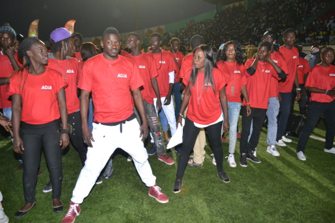 Le premier choc de Aziz Production: L'écurie  Fass humilie l'écurie Boul Falé Tyson mord la poussière du stade Demba Diop face à Gris Bordeau. Revivez les moments forts.