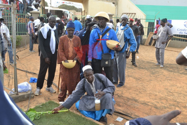 Le premier choc de Aziz Production: L'écurie Fass humilie l'écurie Boul Falé Tyson mord la poussière du stade Demba Diop face à Gris Bordeau. Revivez les moments forts. Le premier choc de Aziz Production: L'écurie Fass humilie l'écurie Boul Falé Tyson mord la poussière du stade Demba Diop face à Gris Bordeau. Revivez les moments forts.