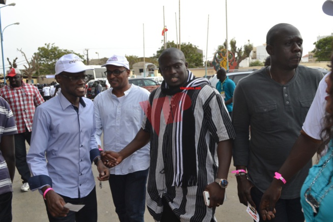 Le premier choc de Aziz Production: L'écurie Fass humilie l'écurie Boul Falé Tyson mord la poussière du stade Demba Diop face à Gris Bordeau. Revivez les moments forts. Le premier choc de Aziz Production: L'écurie Fass humilie l'écurie Boul Falé Tyson mord la poussière du stade Demba Diop face à Gris Bordeau. Revivez les moments forts.