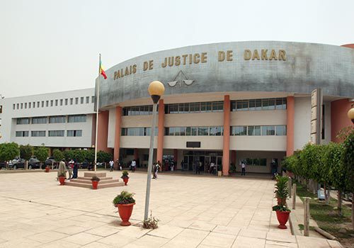 Conduite en état d'ébriété : Le Conseiller municipal de Touba mosquée reconnaît avoir pris du Gin et du Red-bull Conduite en état d'ébriété : Le Conseiller municipal de Touba mosquée reconnaît avoir pris du Gin et du Red-bull