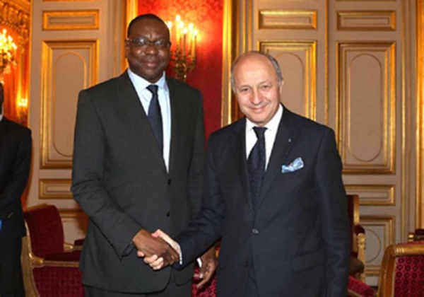 Diplomatie : Mankeur Ndiaye effectue une visite en France et au Qatar