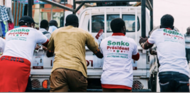 Du nouveau dans l'affaire des neuf militants d'Ousmane Sonko arrêtés hier Du nouveau dans l'affaire des neuf militants d'Ousmane Sonko arrêtés hier