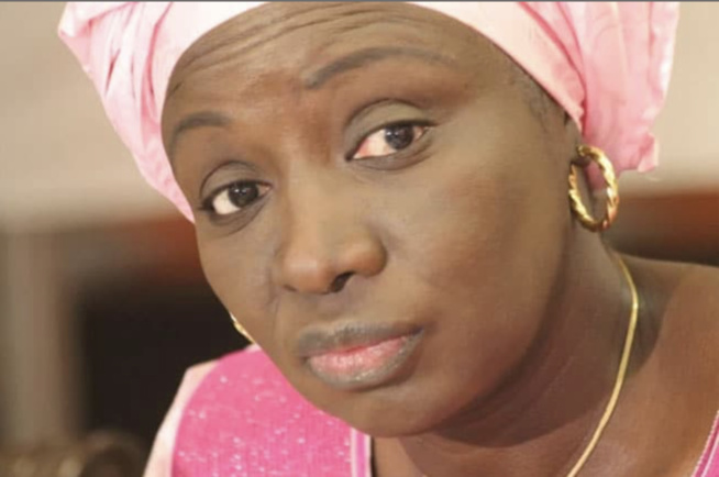 Conseil constitutionnel : Mimi Touré recalée Conseil constitutionnel : Mimi Touré recalée