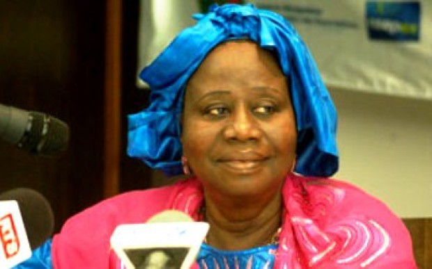 Biens de leur défunt époux : L'ancien ministre Mata Sy Diallo accusée par sa co-épouse d’avoir fait main basse sur sa part de l’héritage Biens de leur défunt époux : L'ancien ministre Mata Sy Diallo accusée par sa co-épouse d’avoir fait main basse sur sa part de l’héritage