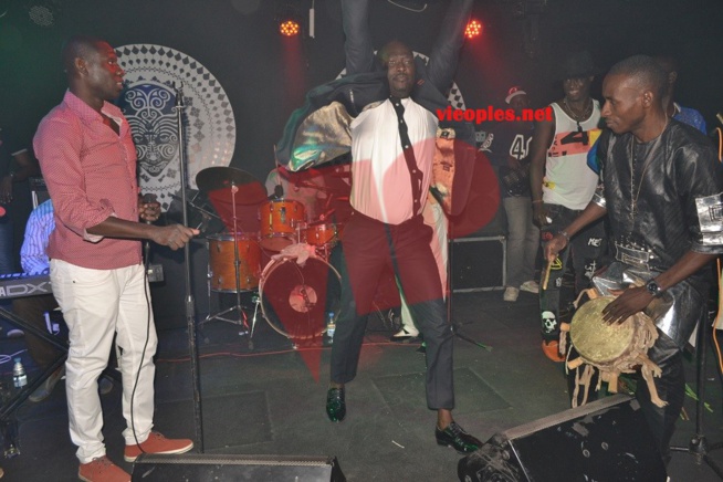 Happy Show Night des Almadies, Pape Diouf met le feu au Baramundi. Regardez