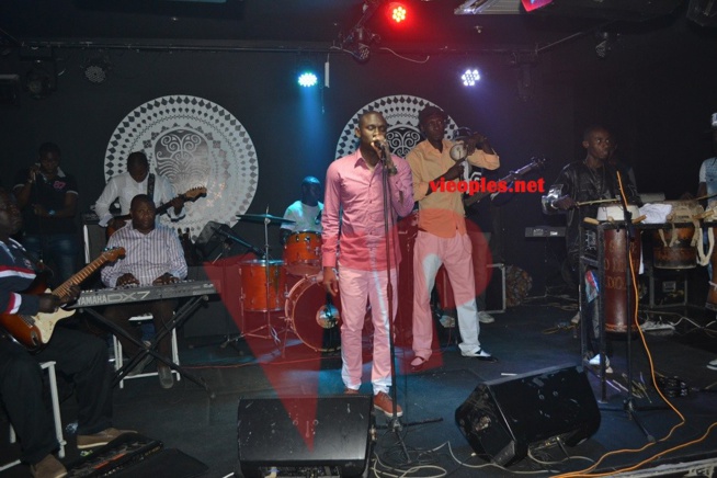 Happy Show Night des Almadies, Pape Diouf met le feu au Baramundi. Regardez
