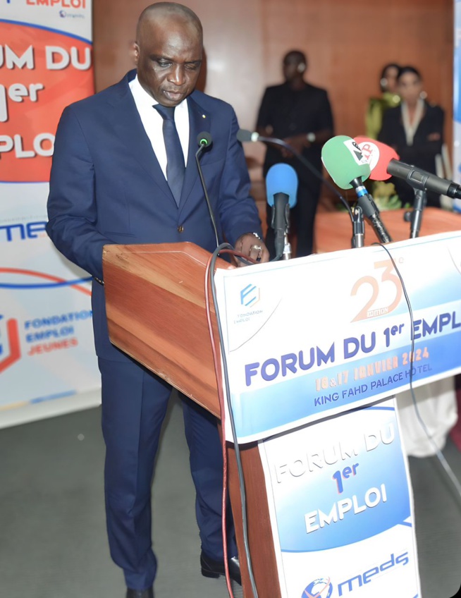 23eme Editions- En images du Forum du 1er Emploi avec le Mouvement des Entreprises du Sénégal (MEDS) 23eme Editions- En images du Forum du 1er Emploi avec le Mouvement des Entreprises du Sénégal (MEDS)