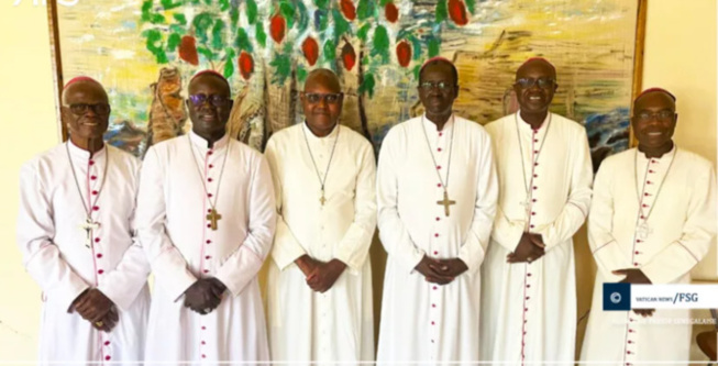 Les évêques sénégalais opposés à toute forme de bénédiction des couples de même sexe Les évêques sénégalais opposés à toute forme de bénédiction des couples de même sexe
