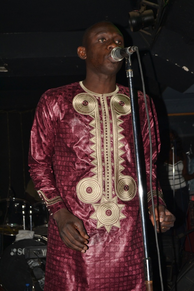 SERIEUX, TRAVAILLEUR ET AMBITIEUX:  Pape Diouf sur les traces de sa référence Youssou Ndour
