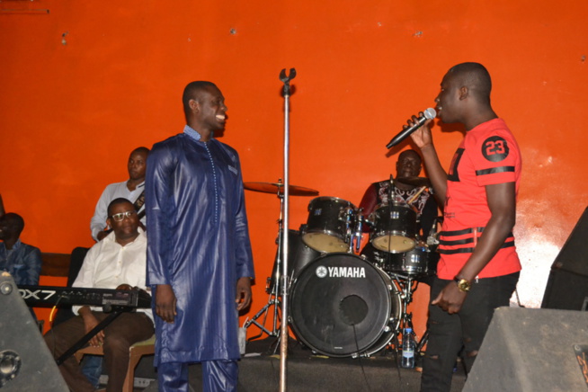 Revivez les images de la soirée du leader de la génération consciente au just 4 u. Regardez