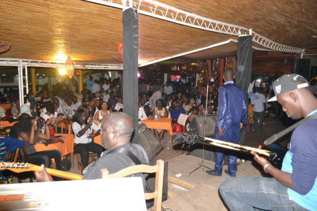 Revivez les images de la soirée du leader de la génération consciente au just 4 u. Regardez