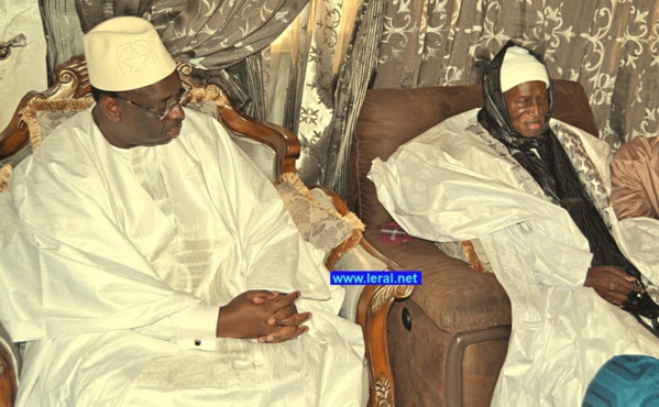135ème Appel du Mahdi : Le riz de Macky installe le malaise chez les Layennes, la famille de Seydina Issa Lahi crache sur sa part 135ème Appel du Mahdi : Le riz de Macky installe le malaise chez les Layennes, la famille de Seydina Issa Lahi crache sur sa part