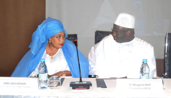 En images de la 21éme éditions de la conférence religieuse annuelle du collectif des femmes chefs d’entreprises du MEDS. En images de la 21éme éditions de la conférence religieuse annuelle du collectif des femmes chefs d’entreprises du MEDS.