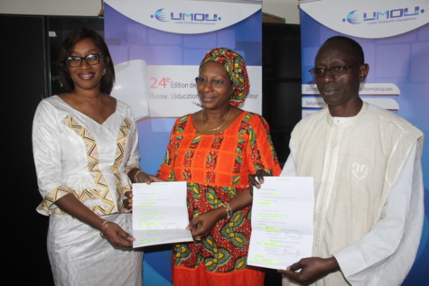 Pour donner un coup de pouce au secteur éducatif : Oumou Leader Distribution Equipement remet des billets d’avion aux lauréats de la Dictée Pgl... Pour donner un coup de pouce au secteur éducatif : Oumou Leader Distribution Equipement remet des billets d’avion aux lauréats de la Dictée Pgl...