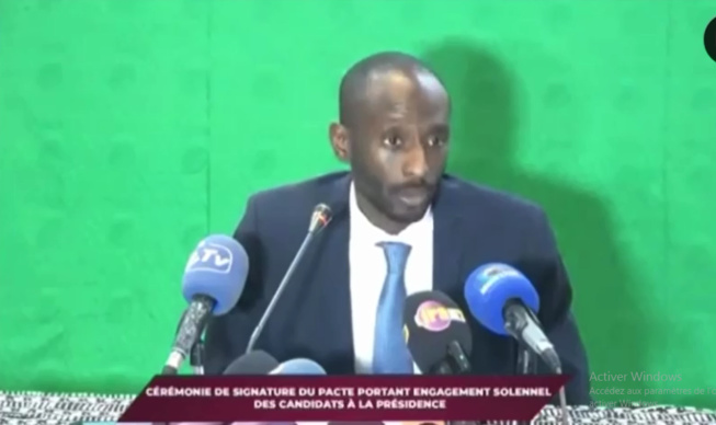 En représentant le candidat Bassirou Diomaye Faye : Pr. Sidy Alpha Ndiaye fait enfin tomber le masque En représentant le candidat Bassirou Diomaye Faye : Pr. Sidy Alpha Ndiaye fait enfin tomber le masque