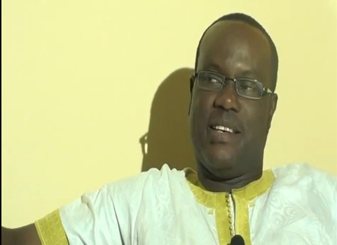 "Le Prophète Mohamed (Psl) n’est plus à la Mecque, il est à Yoff", selon l'artiste-comédien Mandione Laye "Le Prophète Mohamed (Psl) n’est plus à la Mecque, il est à Yoff", selon l'artiste-comédien Mandione Laye