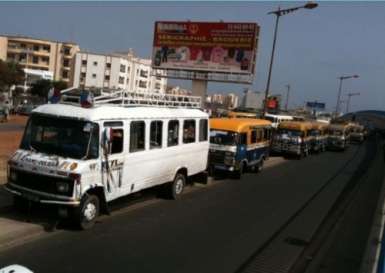 Réaménagement du transport dans Dakar : Les « car rapides », « Ndiaga Ndiaye » et « clandos » seront interdits en 2018 Réaménagement du transport dans Dakar : Les « car rapides », « Ndiaga Ndiaye » et « clandos » seront interdits en 2018
