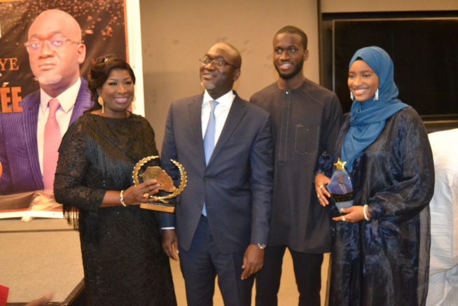 En images 15 ans du quotidien Rewmi,le DG Pape Mademba Bitéye de la SENELEC élu Homme de l’Année 2023. En images 15 ans du quotidien Rewmi,le DG Pape Mademba Bitéye de la SENELEC élu Homme de l’Année 2023.