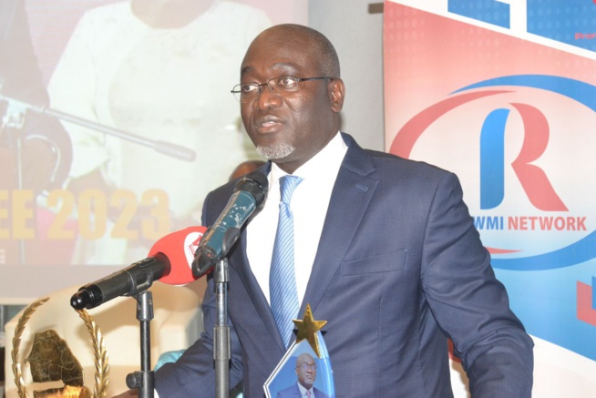 En images 15 ans du quotidien Rewmi,le DG Pape Mademba Bitéye de la SENELEC élu Homme de l’Année 2023. En images 15 ans du quotidien Rewmi,le DG Pape Mademba Bitéye de la SENELEC élu Homme de l’Année 2023.