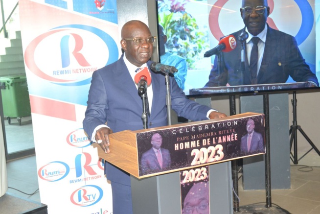 En images 15 ans du quotidien Rewmi,le DG Pape Mademba Bitéye de la SENELEC élu Homme de l’Année 2023. En images 15 ans du quotidien Rewmi,le DG Pape Mademba Bitéye de la SENELEC élu Homme de l’Année 2023.
