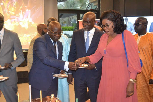 En images 15 ans du quotidien Rewmi,le DG Pape Mademba Bitéye de la SENELEC élu Homme de l’Année 2023.
