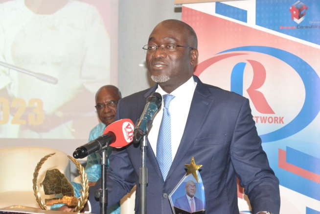 En images 15 ans du quotidien Rewmi,le DG Pape Mademba Bitéye de la SENELEC élu Homme de l’Année 2023. En images 15 ans du quotidien Rewmi,le DG Pape Mademba Bitéye de la SENELEC élu Homme de l’Année 2023.
