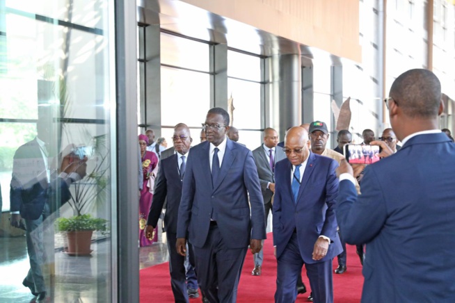 CONFERENCE INTERNATIONALE SUR LE ROLE DES BANQUES CENTRALES FACE AUX DEFIS DU CHANGEMENT CLIMATIQUE CONFERENCE INTERNATIONALE SUR LE ROLE DES BANQUES CENTRALES FACE AUX DEFIS DU CHANGEMENT CLIMATIQUE