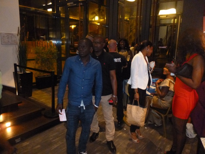En direct de Metz: les premières images du grand bégué de l'Est avec Pape Diouf et la génération consciente au Capitole de Metz. Regardez.
