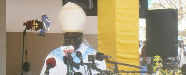 « Servir l’homme au Sénégal »: Quand Mgr André Guèye interpelle le Gouvernement « Servir l’homme au Sénégal »: Quand Mgr André Guèye interpelle le Gouvernement