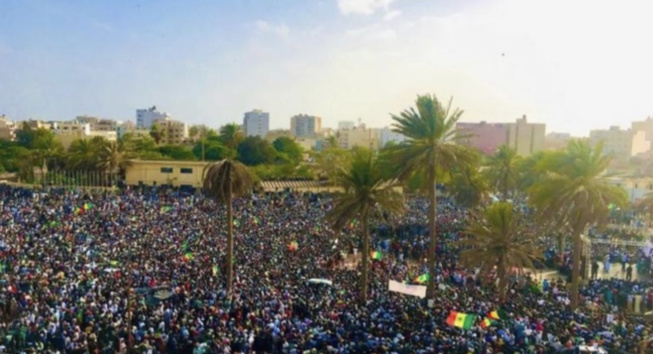 La marche contre le report de la présidentielle repoussée, suite à son interdiction La marche contre le report de la présidentielle repoussée, suite à son interdiction