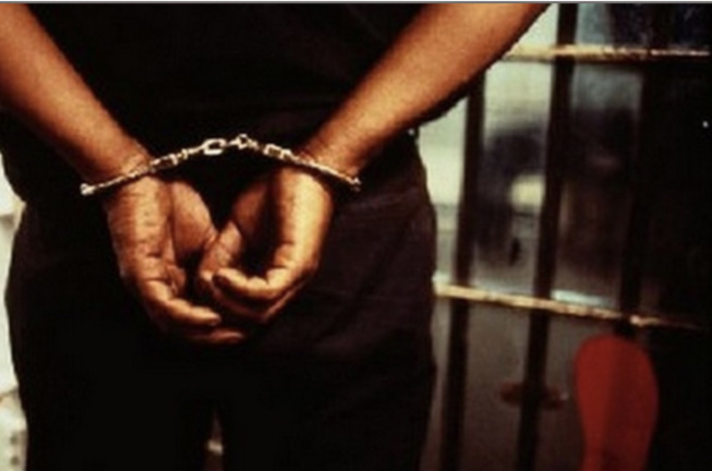 Birkelane : Un batteur de tam-tam arrêté lors d'un mariage pour le viol de sa nièce de 10 ans Birkelane : Un batteur de tam-tam arrêté lors d'un mariage pour le viol de sa nièce de 10 ans